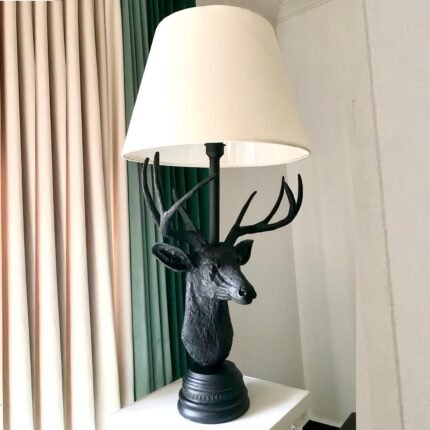 European Valyo Deer Lamp