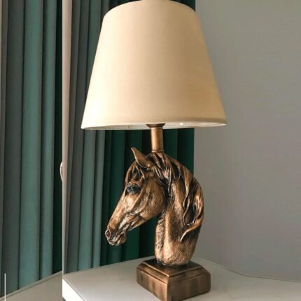 EQUINE MAJESTY LAMP