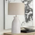 WHITE CREAM TERRACOTTA TABLE LAMP