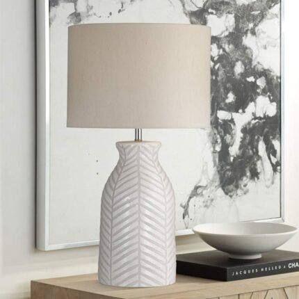 WHITE CREAM TERRACOTTA TABLE LAMP