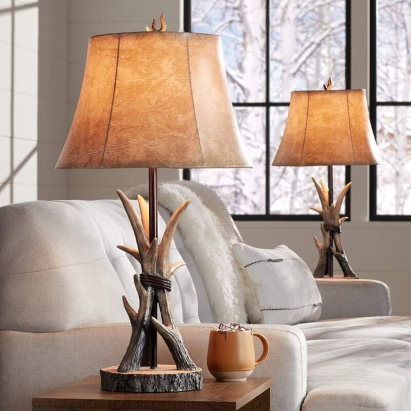 JOHN TIMBERLAND WESTERN RUSTIC ANTLER USB LAMP