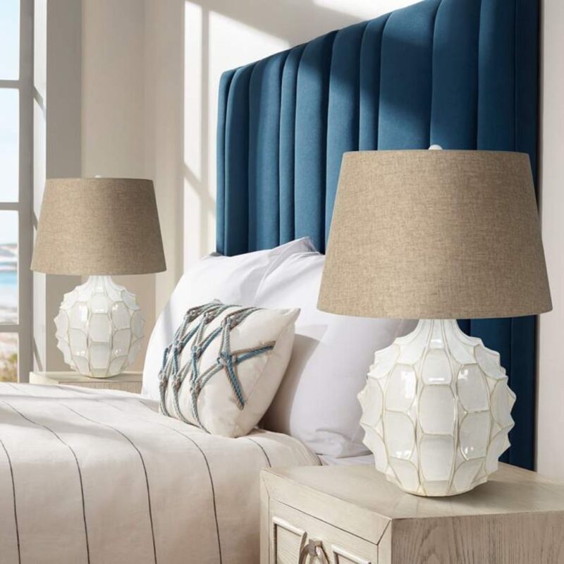 COSGROVE WHITE CERAMIC TABLE LAMP