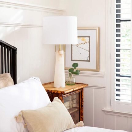 NATURAL STONE ALABASTER TABLE LAMP