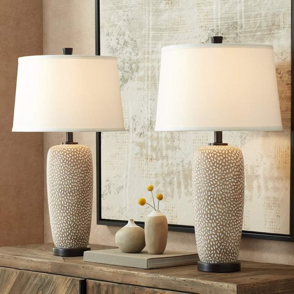 4 PEBBLED COASTAL MODERN TABLE LAMPS