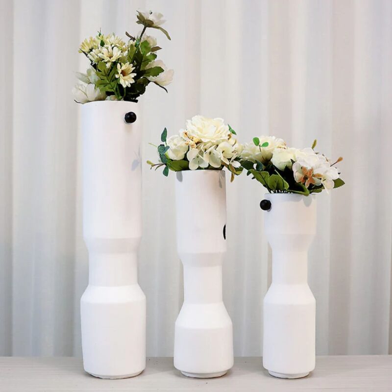 VERTICAL HARMONY VASE WHITE