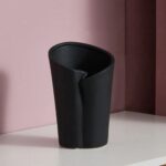 FLOW EDGE VASE BLACK