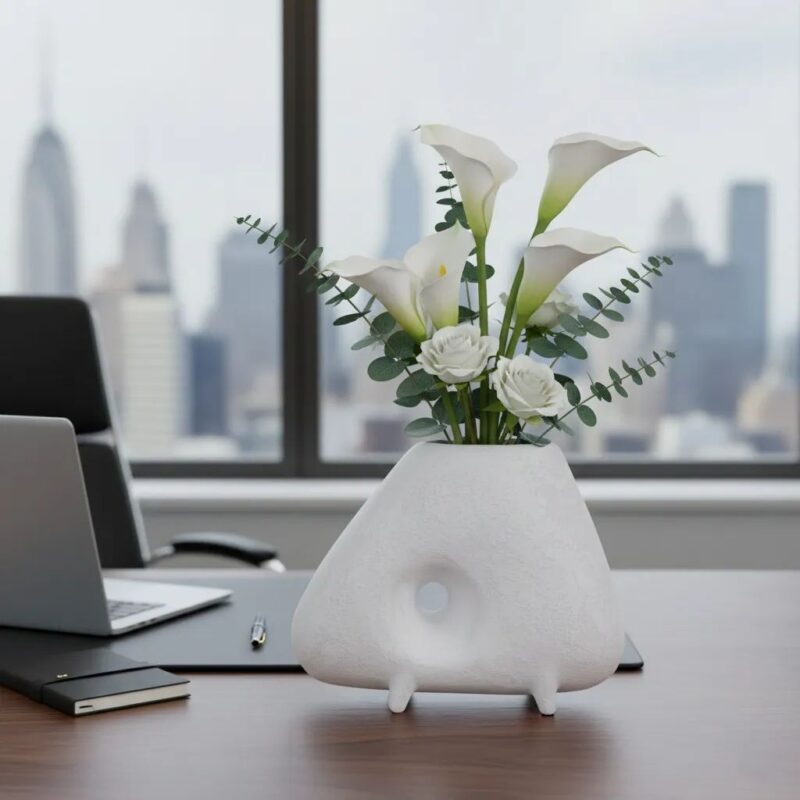 ORGANIC VOID VASE WHITE