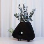 ORGANIC VOID VASE BLACK