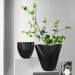 FLOW CREST VASE BLACK