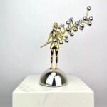 STRENGTH IN ELEGANCE GOLDEN