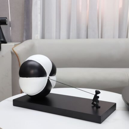 JOURNEY TO TRIUMPH BLACK