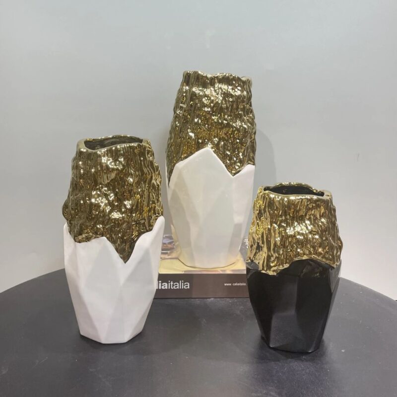 GOLDEN ORB CERAMIC VASE
