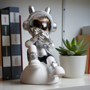 How to gift sculpture as a meaningful present — Adeline gold petal lamp as an example of a sculpture gift chosen with understanding of medium and recipient taste