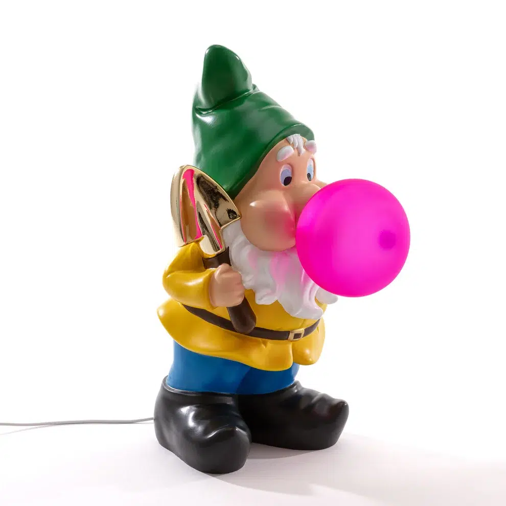 07140-gummyworking-utobalmoral-1 Primary / hero Gnome table lamp with gold shovel blowing a glowing pink bubble-gum LED bubble 78