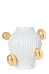 Ribbed vase in Delft blue and white, front view