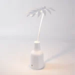Table Lamp Palm Leaf Tall, close-up detail of the leaf texture