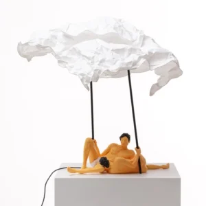 Table Lamp Couple Love Large, full front view of the sculptural figures
