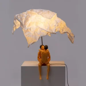 Table Lamp Couple Love Tall, full front view of the sculptural figures