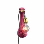 Wall Lamp Ostrich Magenta, close-up detail of the magenta finish