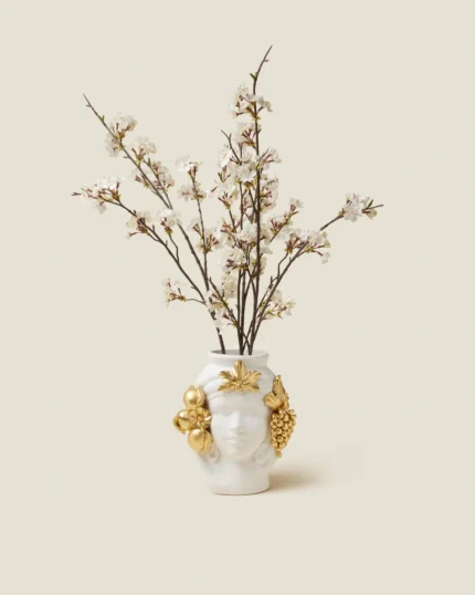 Ceramic bust vase depicting a Sicilian woman, front view
