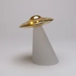Table Lamp UFO, close-up detail of the resin finish