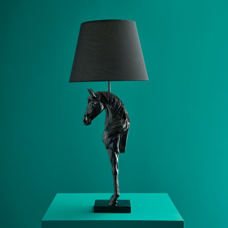 Table Lamp Horse Black, full front view of the horse sculpture