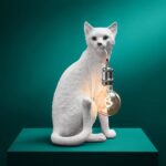 Image 1: Table Lamp Cat White, full front view of the seated cat sculpture