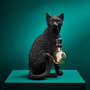 Table Lamp Cat Black, full front view of the seated cat sculpture