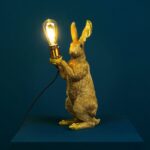 Table Lamp Rabbit Gold Meister, full front view of the rabbit sculpture