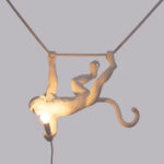 Ceiling Lamp Monkey Swing White, close-up detail of the resin finish