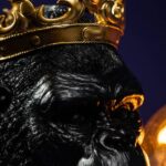 Wall Lamp Monkey Black, illuminated view