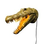 Wall Lamp Crocodile Gold, illuminated view showing the visible bulb