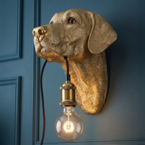 Wall Lamp Labrador Gold, full front view of the dog's head sculpture