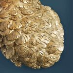 Wall Lamp Ostrich Gold, illuminated view