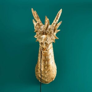 Wall Lamp Dragon Gold, full front view of the dragon sculpture