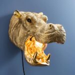 Wall Lamp Hippopotamus Gold, full front view of the hippo sculpture