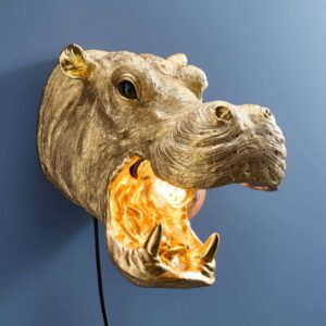 Wall Lamp Hippopotamus Gold, full front view of the hippo sculpture